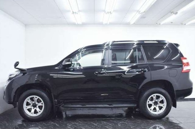 TOYOTA PRADO 2016