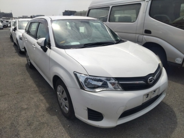 Toyota Fielder 2014