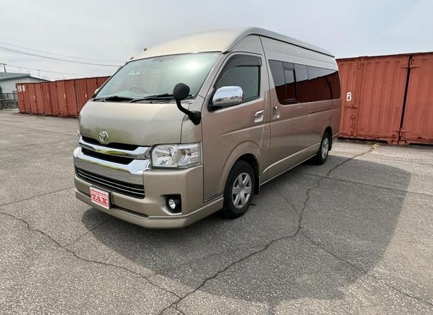 Toyota Hiace Grand Cabin 2006