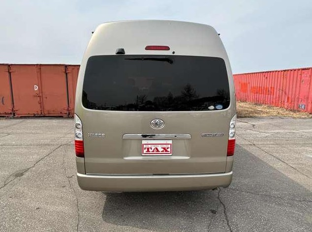 Toyota Hiace Grand Cabin 2006