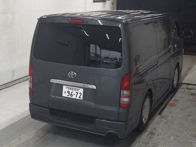 Toyota Hiace SuperGL 2010