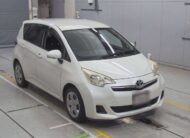 TOYOTA RACTIS 2011
