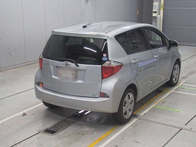 TOYOTA RACTIS 2012