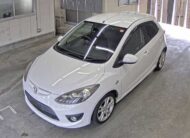 MAZDA DEMIO 2010