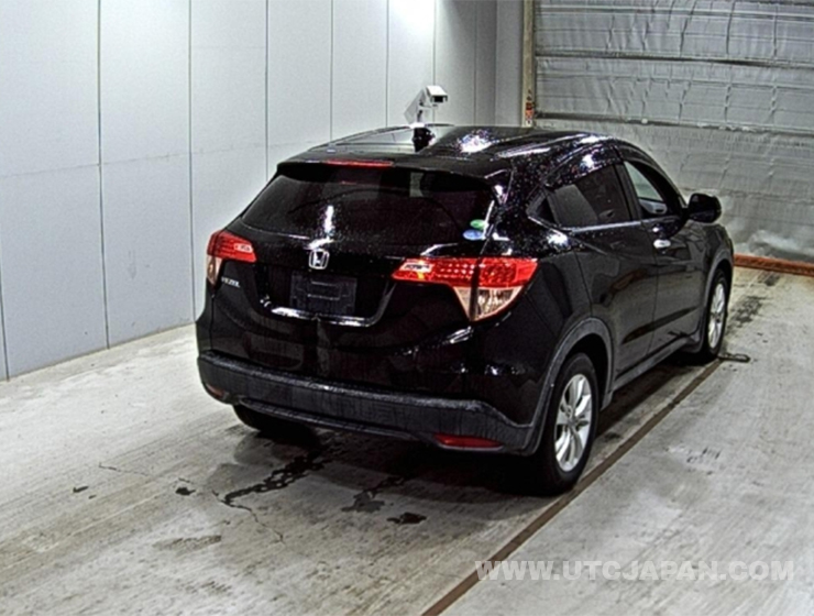 HONDA VEZEL 2014