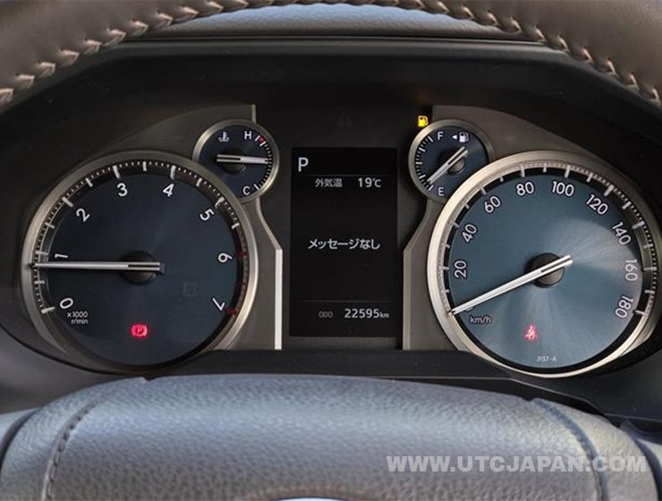 TOYOTA LAND CRUISER PRADO 2023