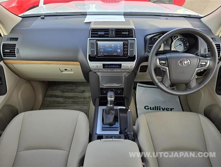 TOYOTA LAND CRUISER PRADO 2023