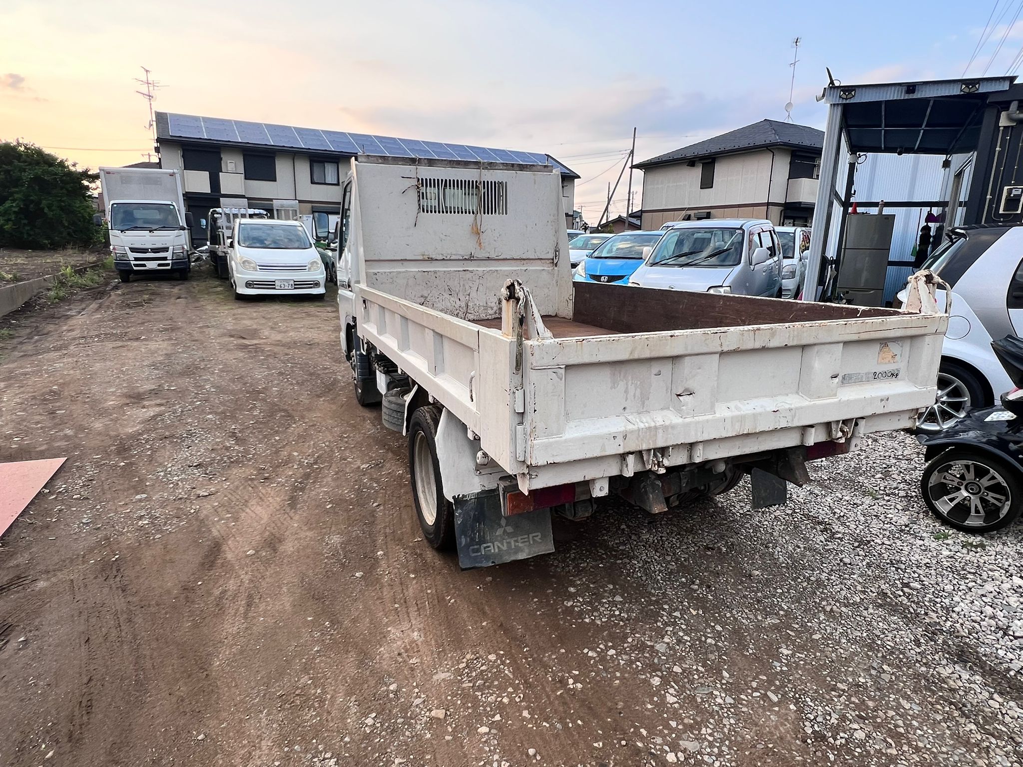 Mitsubish Canter Dump Truck 2003