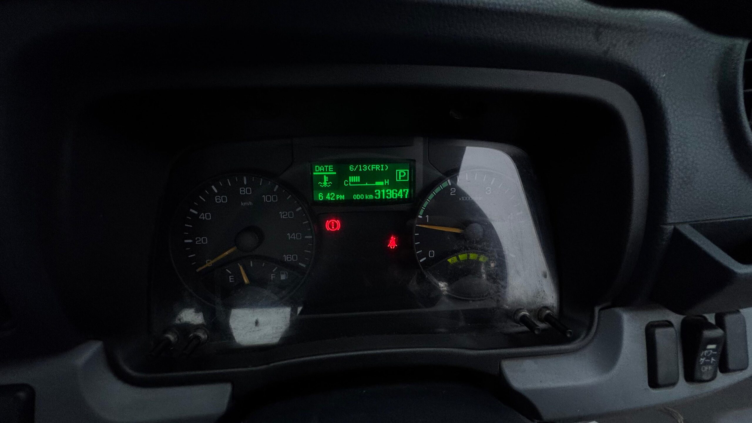 Mitsubishi Canter 2012