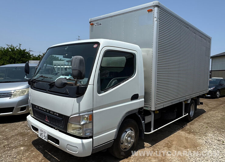 Mitsubishi Canter 2003