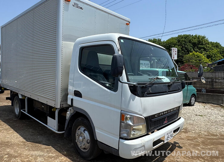 Mitsubishi Canter 2003