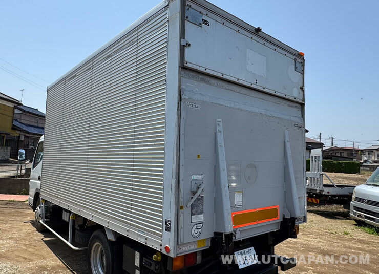 Mitsubishi Canter 2003
