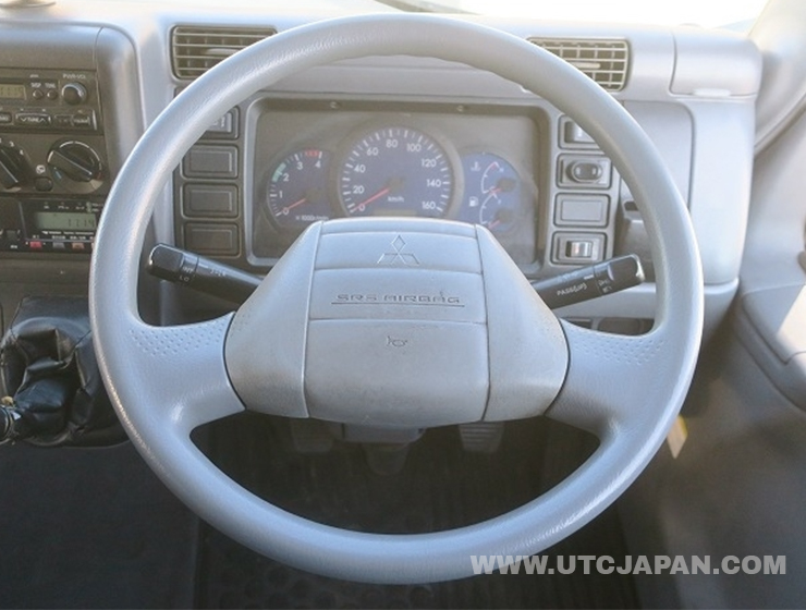 Mitsubishi Canter 2003