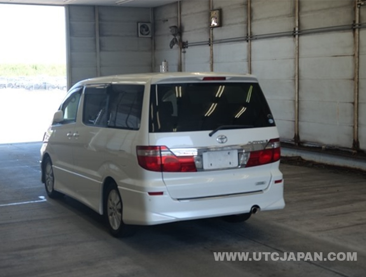 TOYOTA ALPHARD 2004