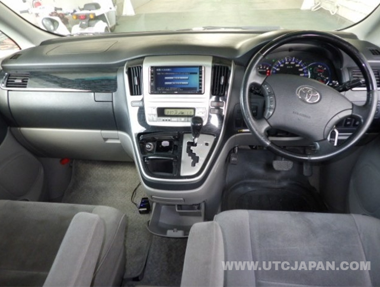 TOYOTA ALPHARD 2006