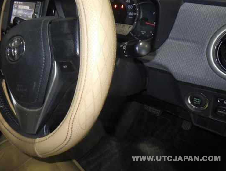 TOYOTA COROLLA AXIO G 2012