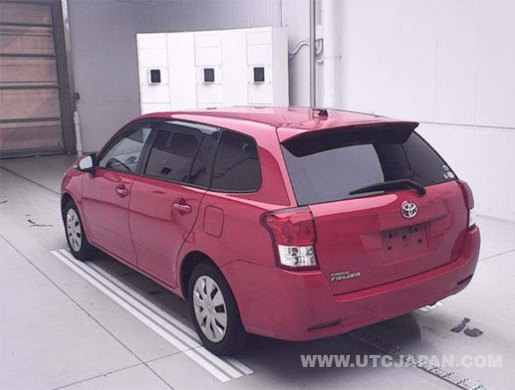 TOYOTA COROLLA FIELDER 2013