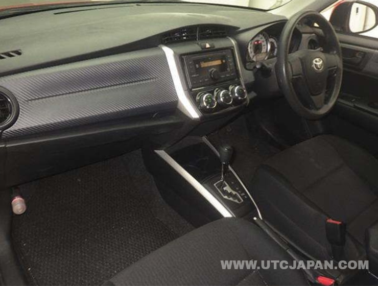 TOYOTA COROLLA FIELDER 2013