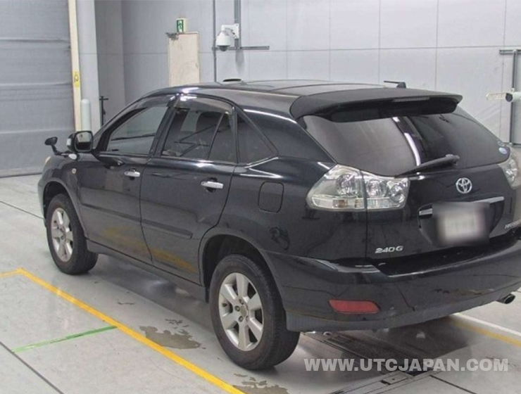TOYOTA HARRIER 2010