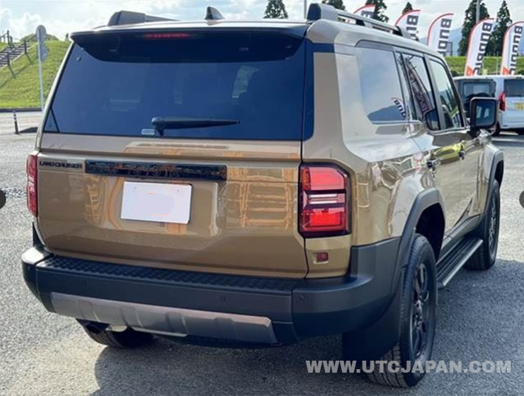 TOYOTA LANDCRUISER 2024