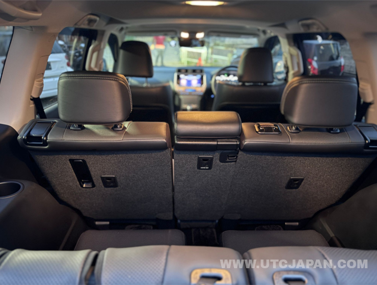 TOYOTA LANDCRUISER PRADO TXL 2023