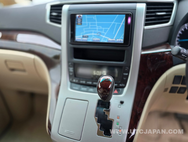 Toyota Vellfire 2014