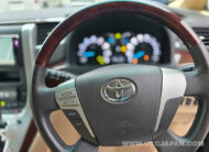 Toyota Vellfire 2014