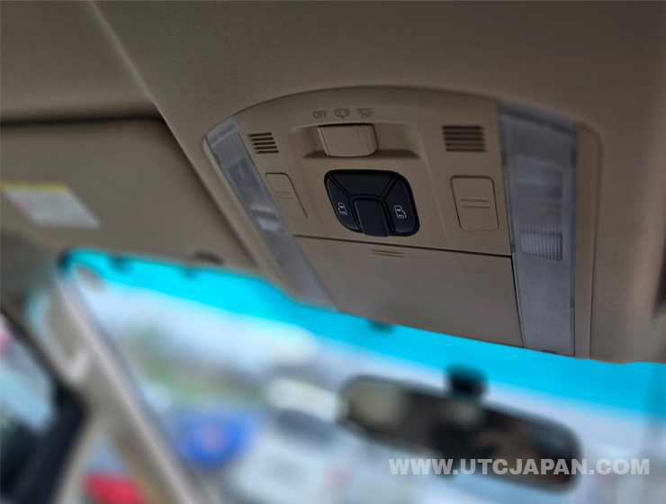 Toyota Vellfire 2014