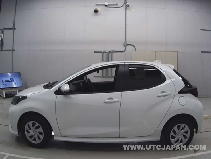 TOYOTA YARIS 2023