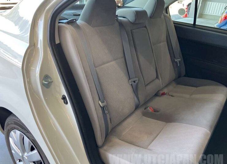 TOYOTA COROLLA AXIO 2014