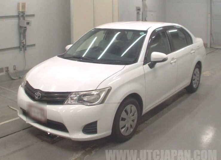 TOYOTA COROLLA AXIO 2014