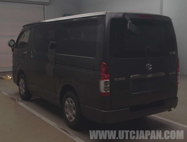TOYOTA HIACE SUPER GL 2016