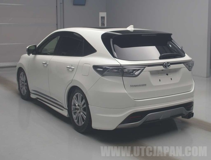 TOYOTA HARRIER 2016