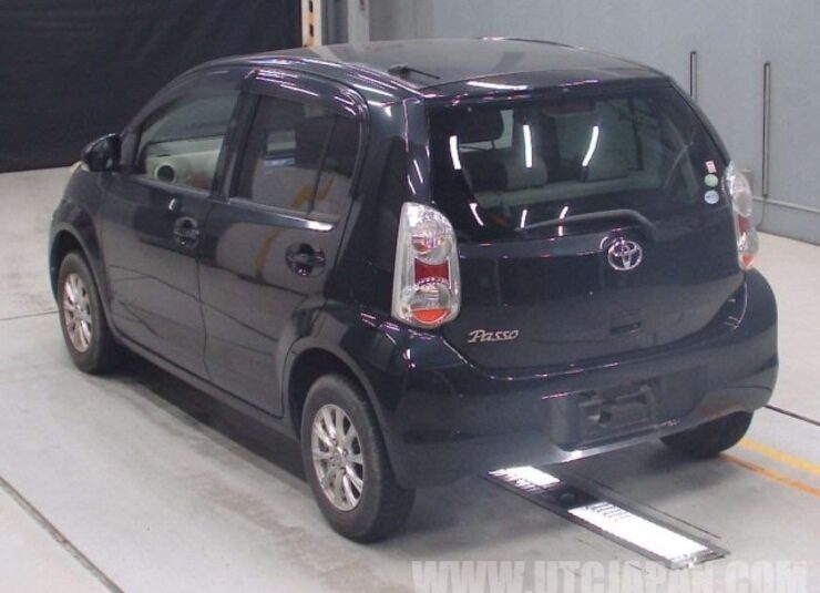 TOYOTA PASSO 2012