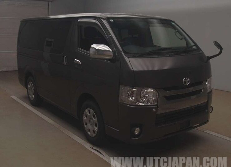 TOYOTA HIACE SUPER GL 2016