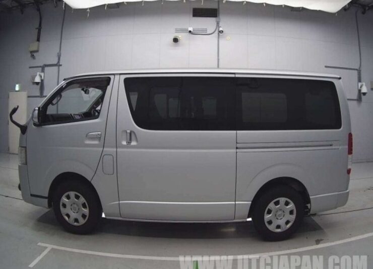 TOYOTA HIACE SUPER GL 2014
