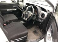 TOYOTA VITZ 2016