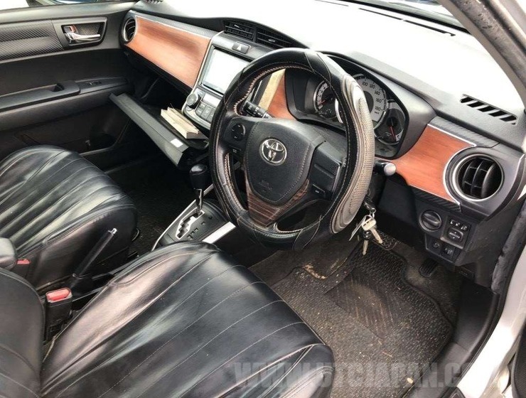 TOYOTA COROLLA FIELDER 2012