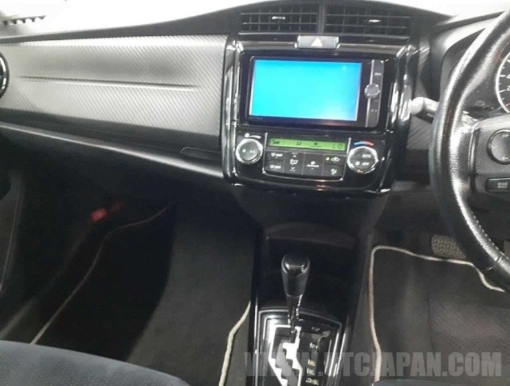 TOYOTA COROLLA FIELDER 2014