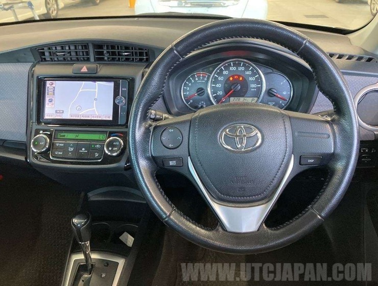 TOYOTA COROLLA AXIO 2014