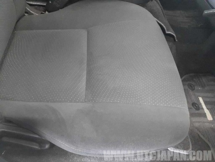 TOYOTA HIACE SUPER GL 2014