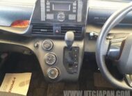 TOYOTA SIENTA 2016