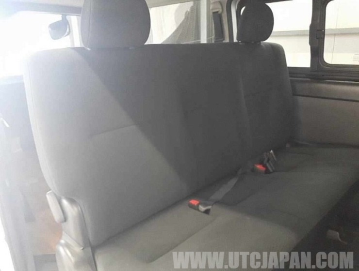 TOYOTA HIACE SUPER GL 2014