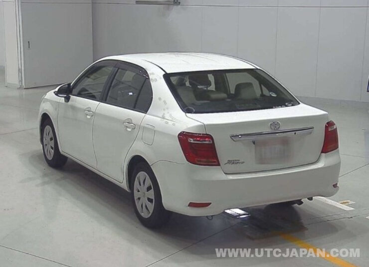 TOYOTA AXIO 2015