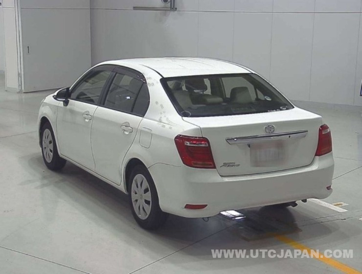 TOYOTA AXIO 2015