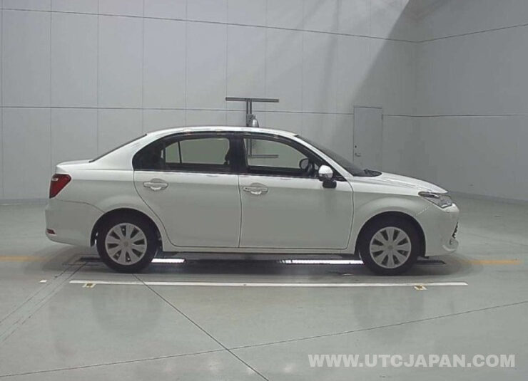 TOYOTA AXIO 2015